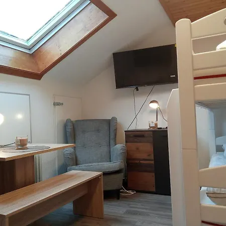 Neu Komplette Wohnung Schwarzwaldluft Klein Kompakt Gemuetlich Direkte Buchung Keine Freigabe Erforderlich شقة Oberndorf am Neckar